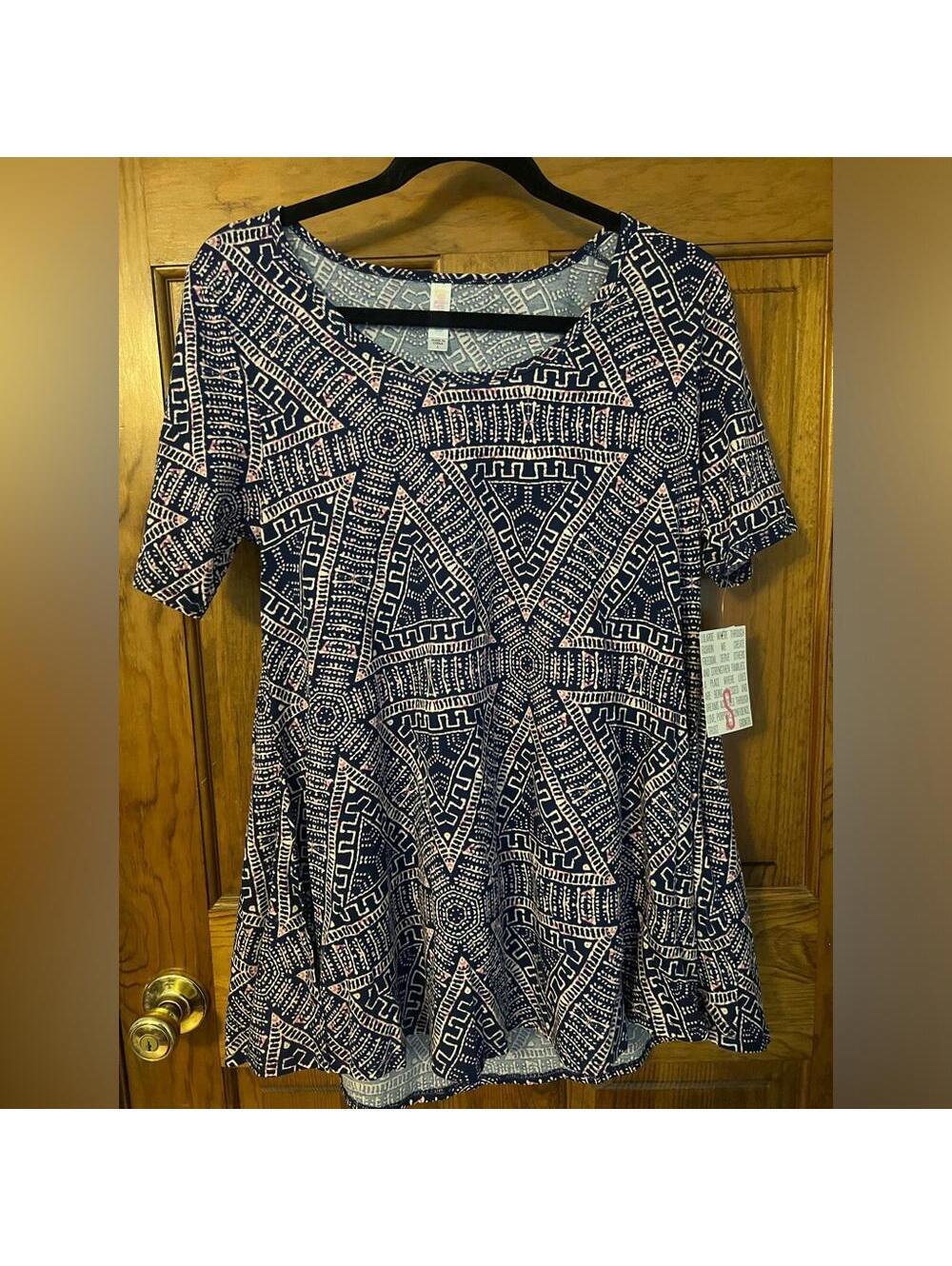 LuLaRoe Perfect T Top T Shirt Blue Pink Cream Flowy Blouse Slits Shirt Small NWT